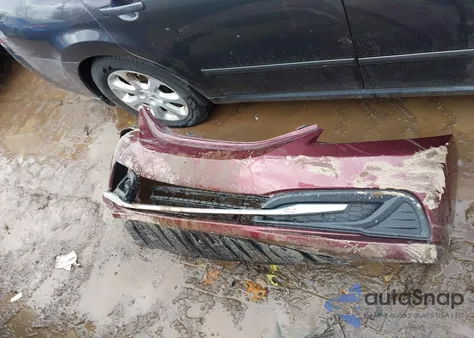 2015 Honda Civic Lx z USA, uszkodzony, nr VIN 19XFB2F50FE059777